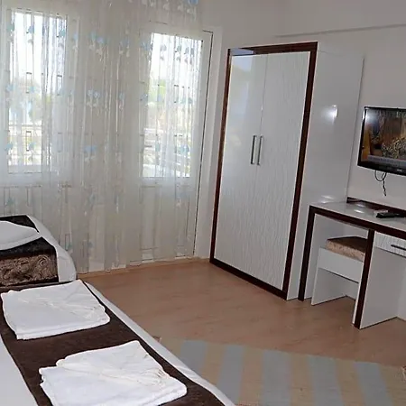 Simsek Hotel